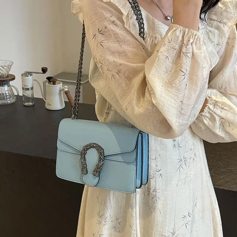 Red Chain Crossbody Bag for Women 2025 - Image 15