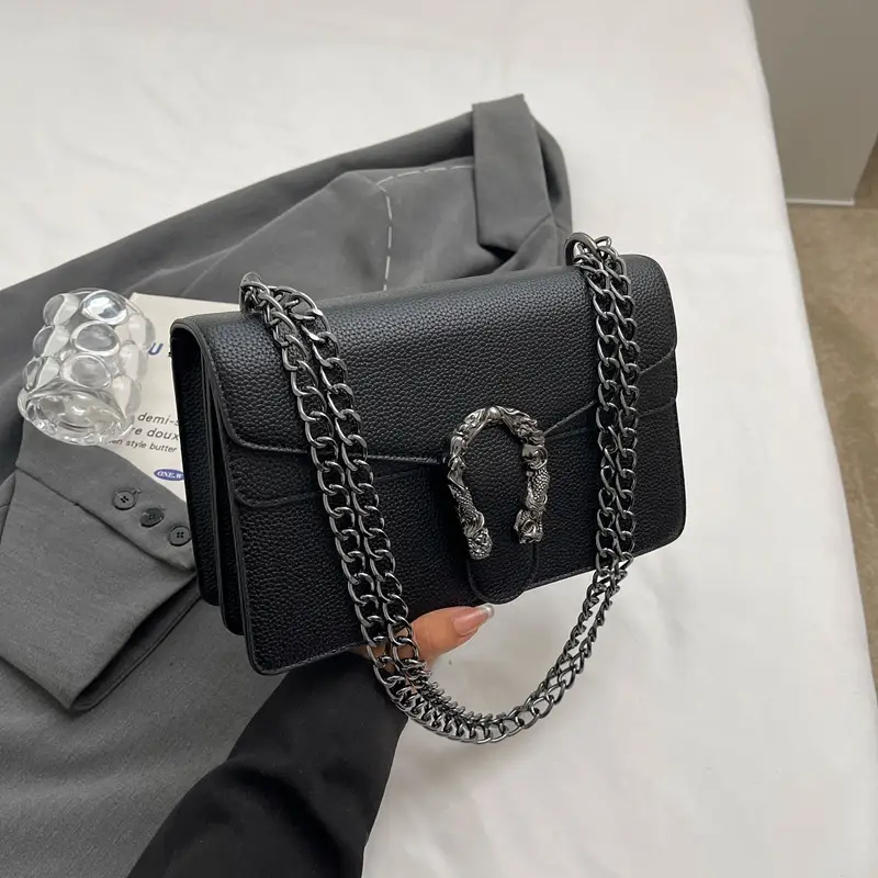 Red Chain Crossbody Bag for Women 2025 - Image 17