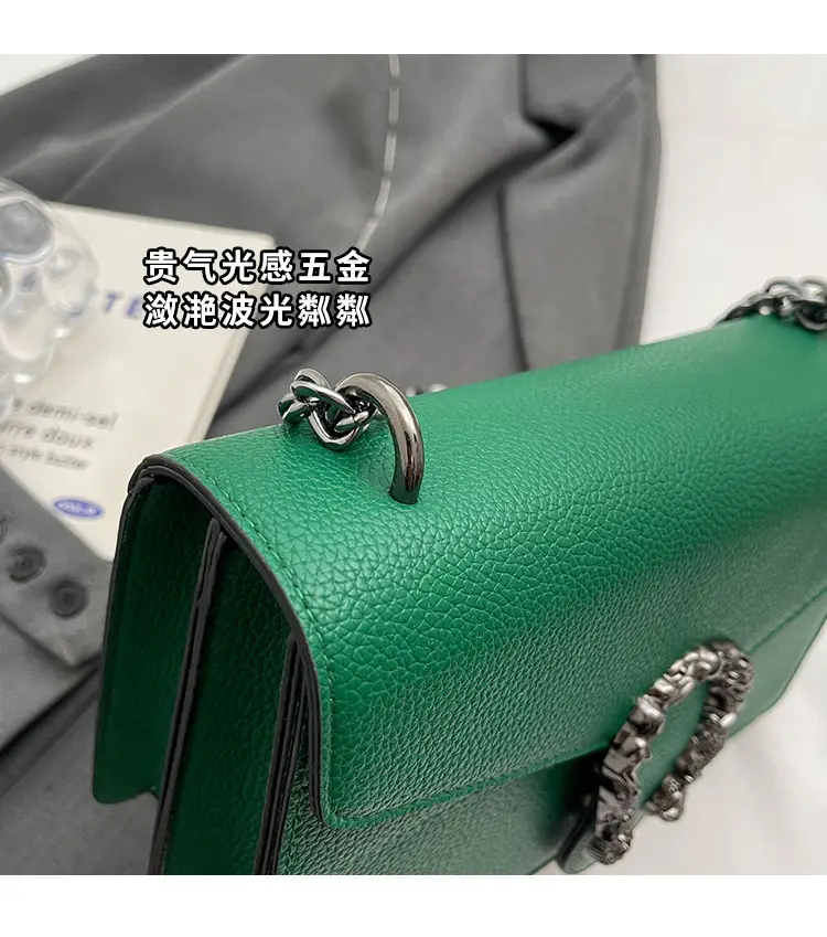 Red Chain Crossbody Bag for Women 2025 — feature 5