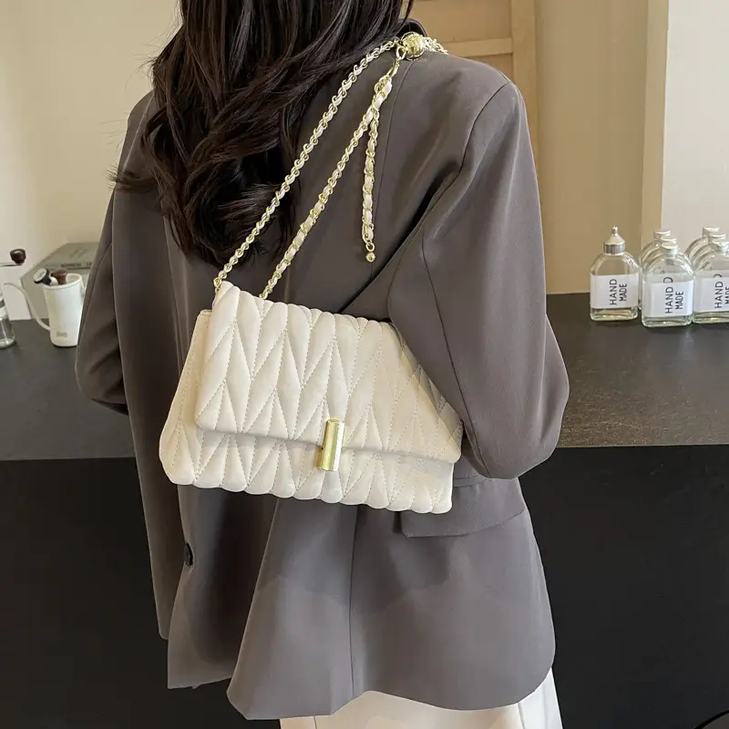 Women Pleated Chain Shoulder Bag Cream Summer 2024 - Image 5