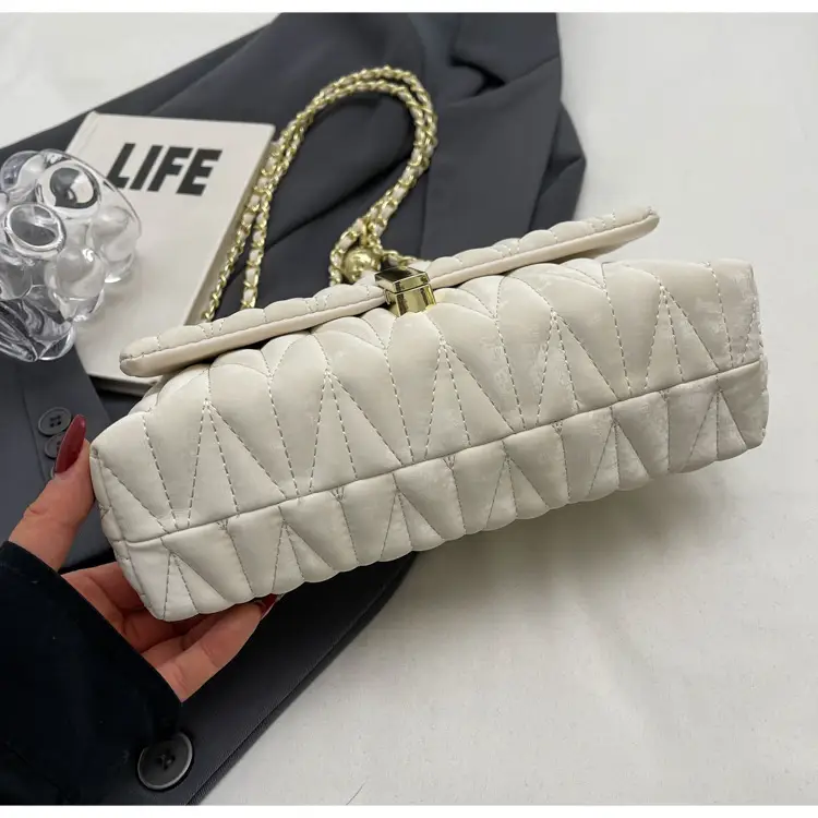Women Pleated Chain Shoulder Bag Cream Summer 2024 — feature 17