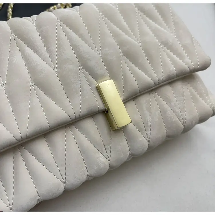 Women Pleated Chain Shoulder Bag Cream Summer 2024 — feature 18