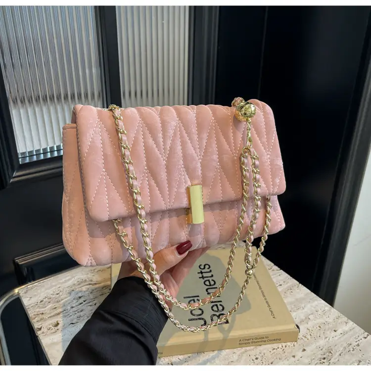 Women Pleated Chain Shoulder Bag Cream Summer 2024 — feature 25
