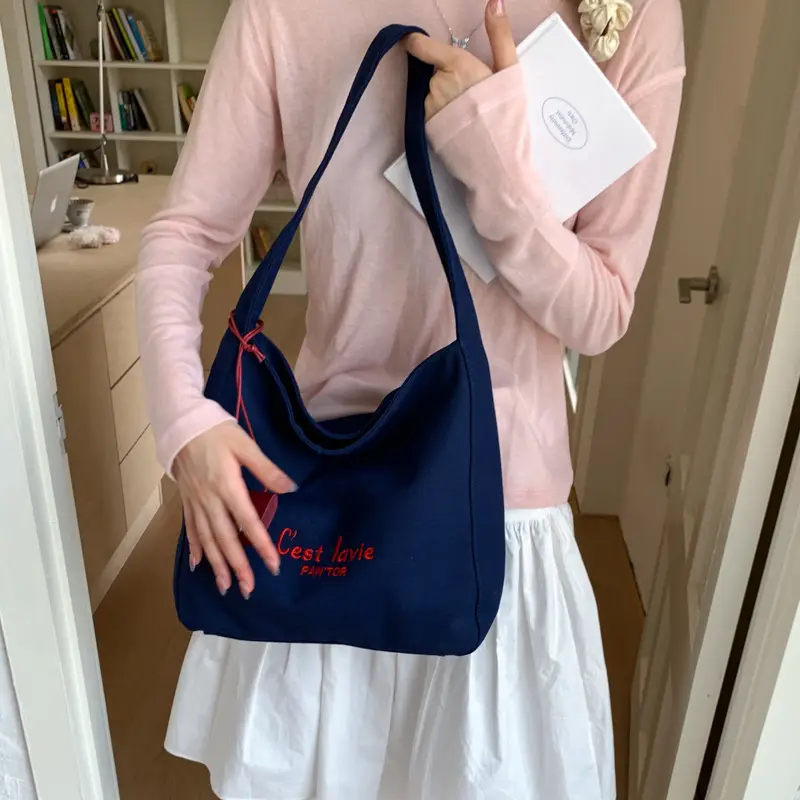 Red Canvas Shoulder Bag for Women Large Capacity 2026 — feature 16