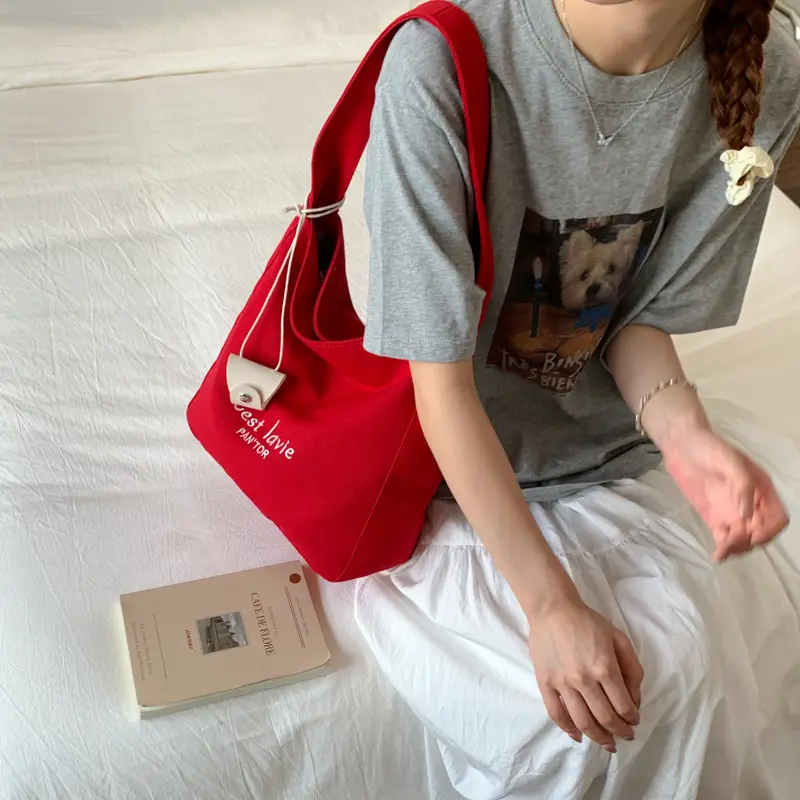Red Canvas Shoulder Bag for Women Large Capacity 2026 — feature 23