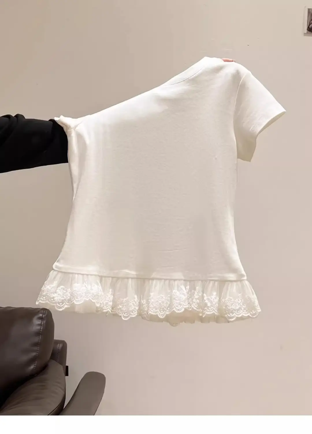 Lace Splicing White Round Neck Short-Sleeved T-Shirt for Women 2025 Summer New Slimming Look Niche Top Trendy — feature 12