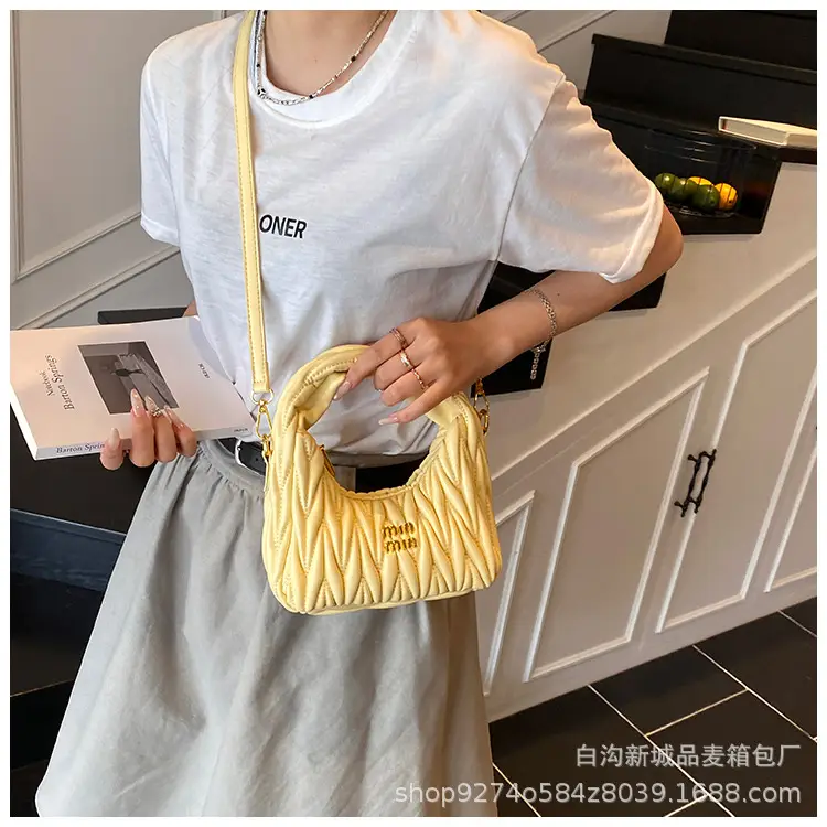 Silver Pleated Shoulder Bag for Women Casual Luxury Handbag — feature 26