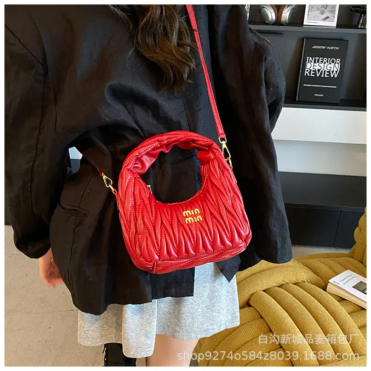 Silver Pleated Shoulder Bag for Women Casual Luxury Handbag — feature 29