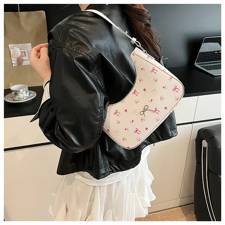 Pink Sweet Print One Shoulder Handbag for Women — feature 15