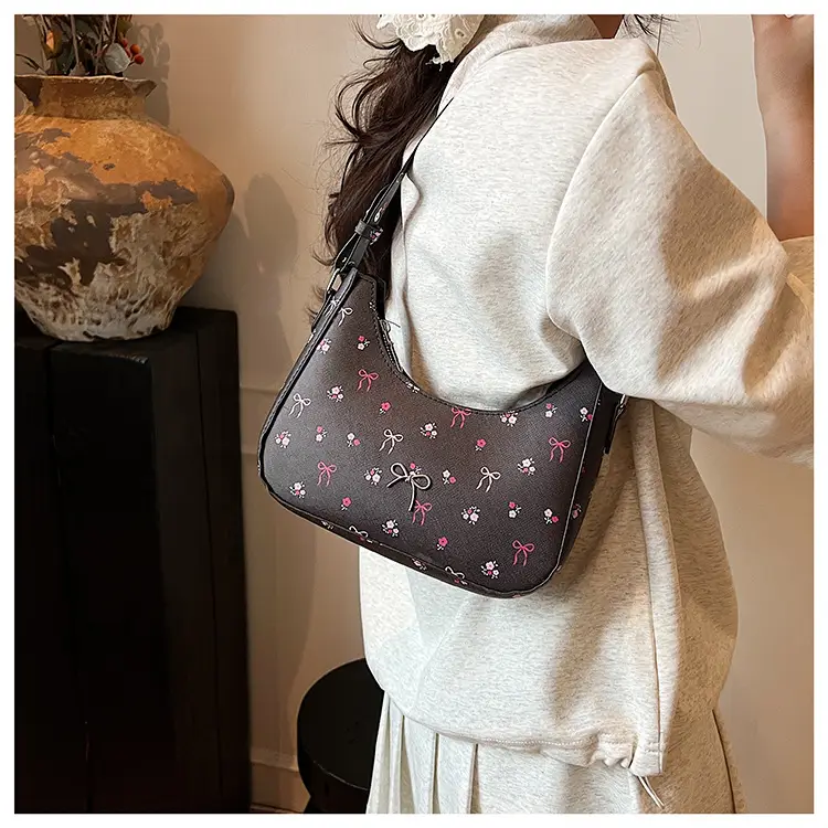 Pink Sweet Print One Shoulder Handbag for Women — feature 32