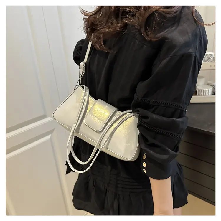 Crescent Bag for Women Summer 2025 — feature 11
