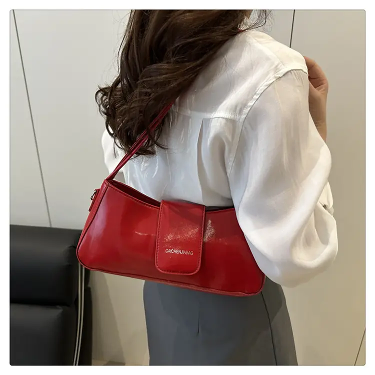 Crescent Bag for Women Summer 2025 — feature 19