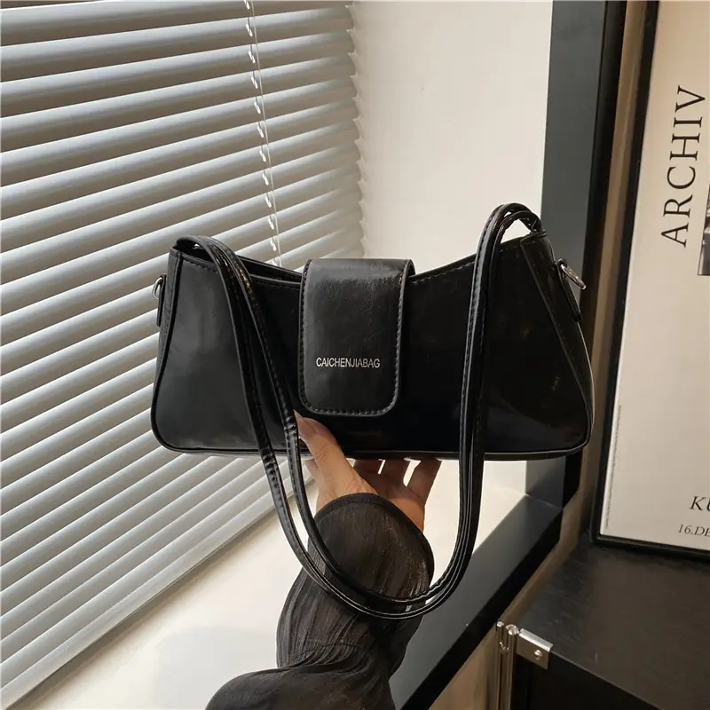 Crescent Bag for Women Summer 2025 - Image 2