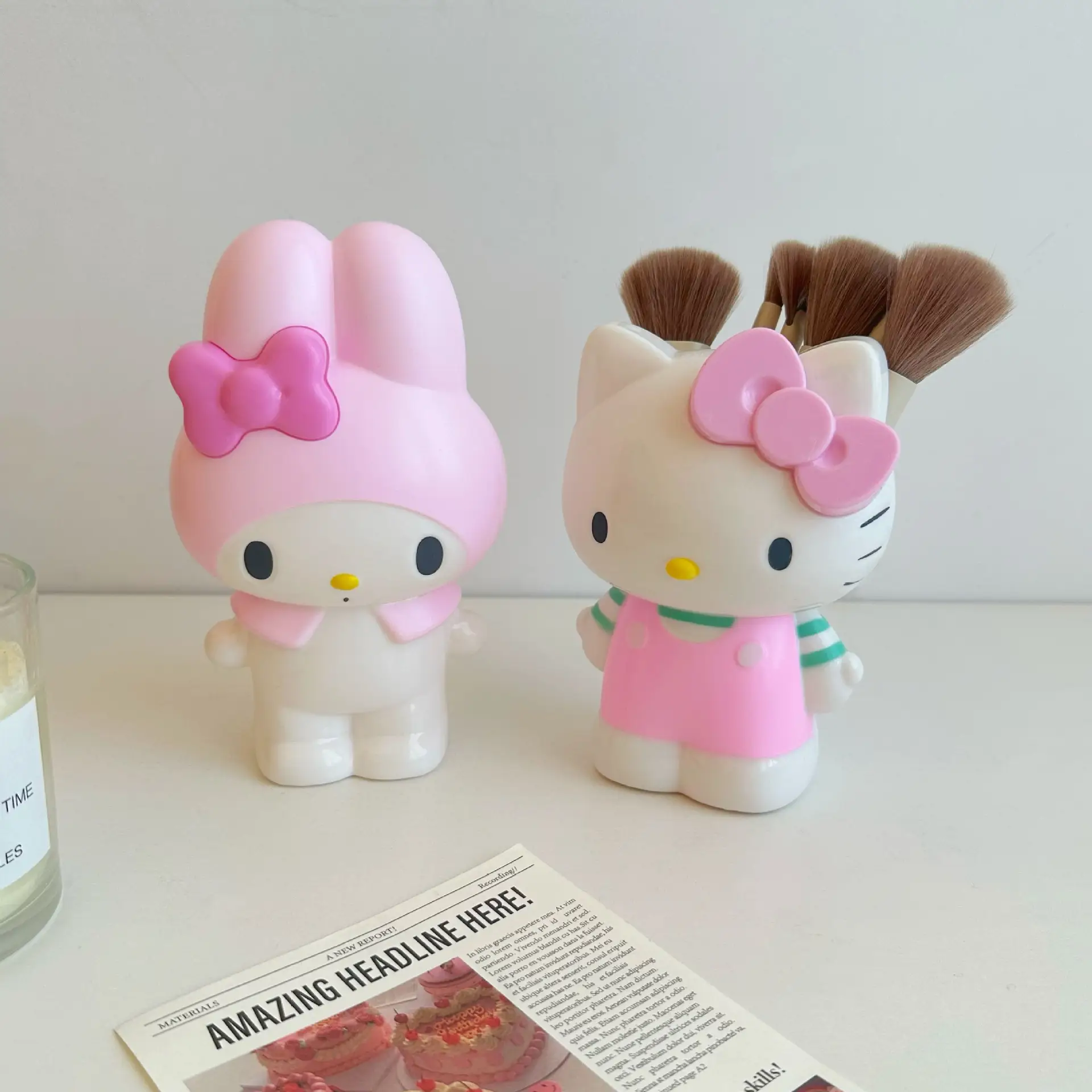 Hello Kitty Makeup Brush Storage Tube Cat Design — feature 3