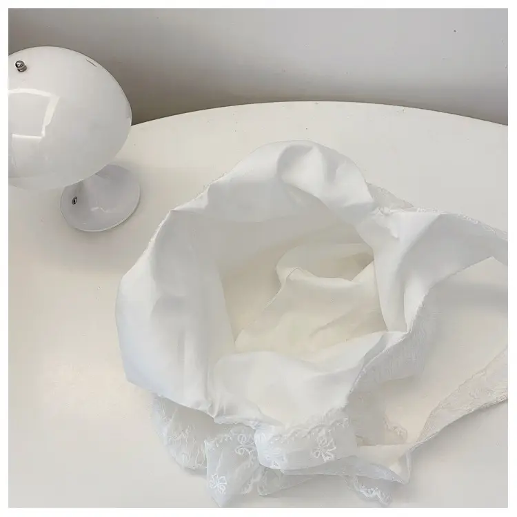 White Korean Style Lace Flower Canvas Shoulder Bag — feature 3