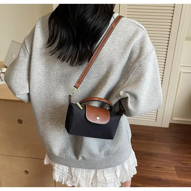 2025 Cross-Border Luxury Canvas Bag Women Lightweight Summer Commuter — feature 16