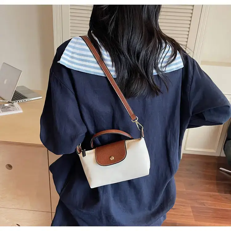 2025 Cross-Border Luxury Canvas Bag Women Lightweight Summer Commuter — feature 20