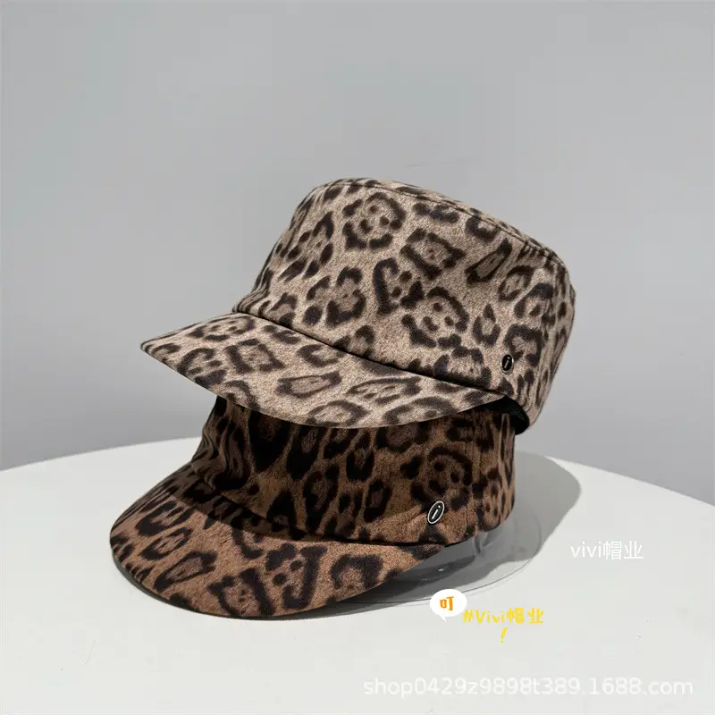American Retro Leopard Print Flat Cap for Women - Image 4