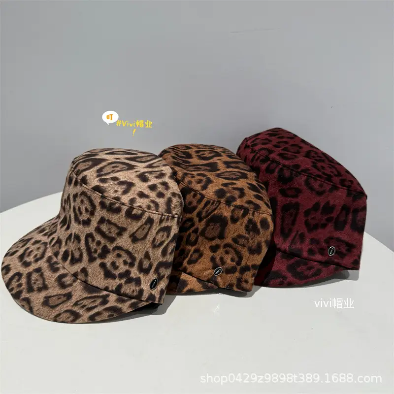 American Retro Leopard Print Flat Cap for Women - Image 6