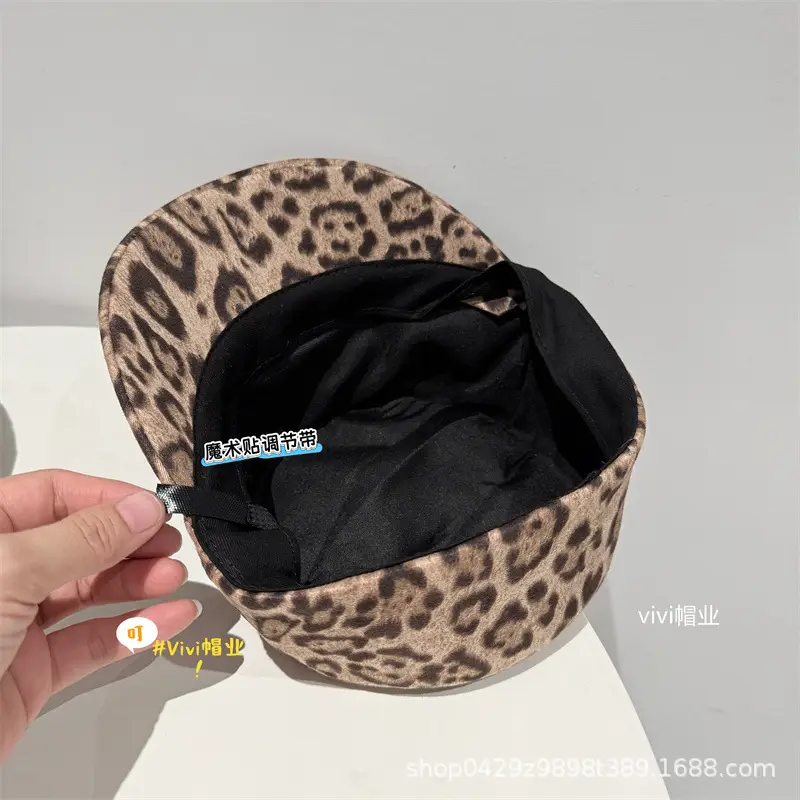American Retro Leopard Print Flat Cap for Women - Image 7