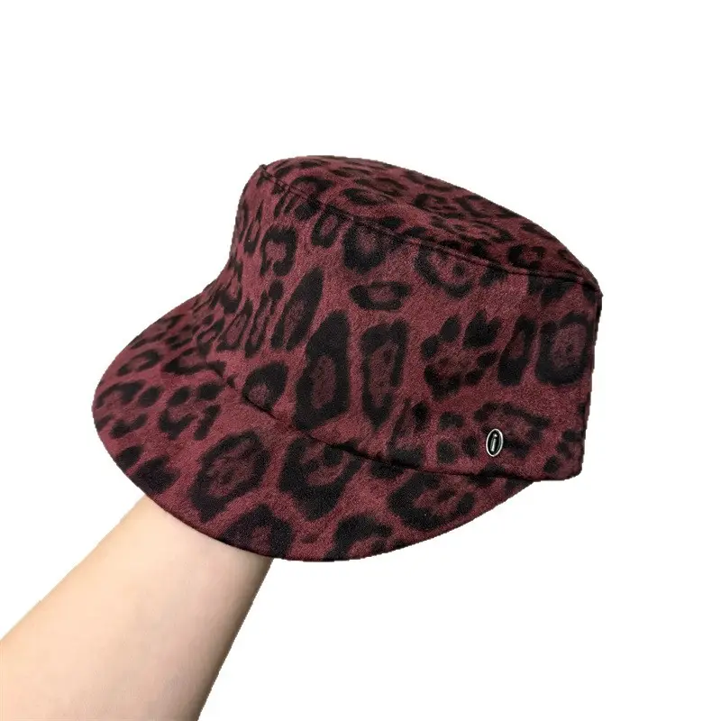 American Retro Leopard Print Flat Cap for Women - Image 8