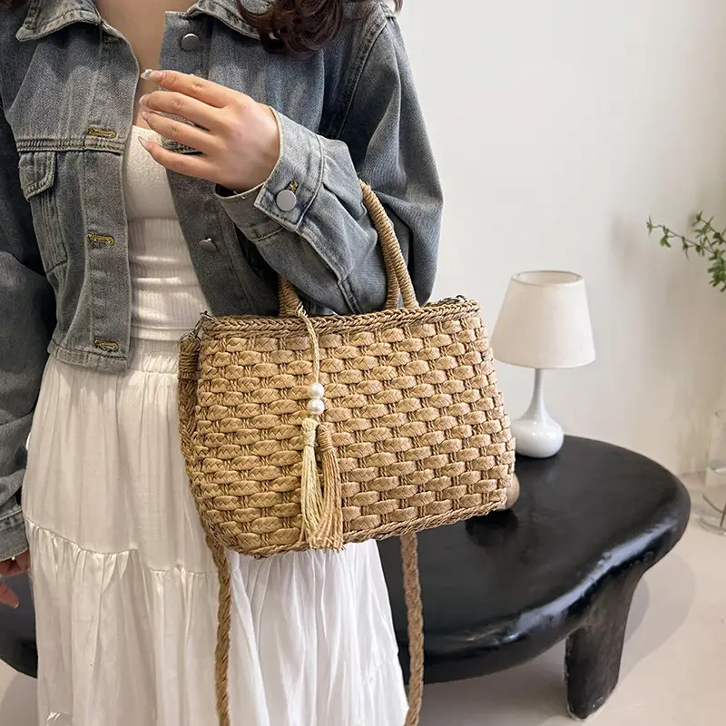 New Summer Straw Bag with Pearl Tassel for Women