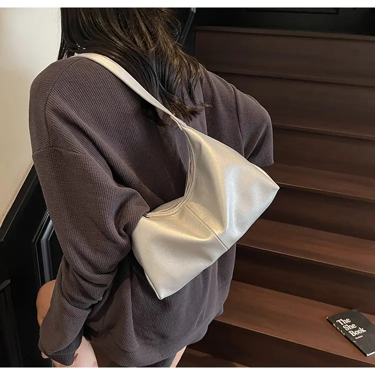 Women's Creamy Leather Shoulder Bag 2025 — feature 16