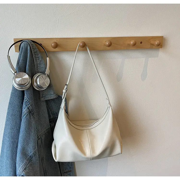 Women's Creamy Leather Shoulder Bag 2025 — feature 22