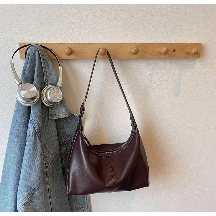 Women's Creamy Leather Shoulder Bag 2025 — feature 25