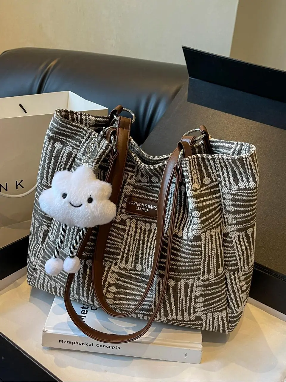 Women's Blue Striped Shoulder Bag with Bear Earrings - Image 9