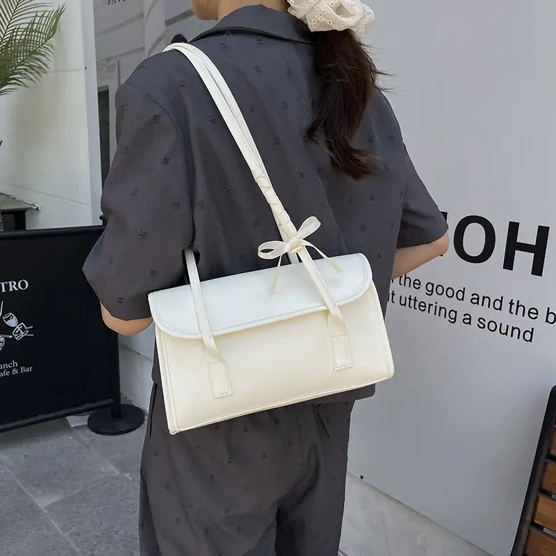 Pink Leather Shoulder Bag for Women Summer 2025 - Image 5