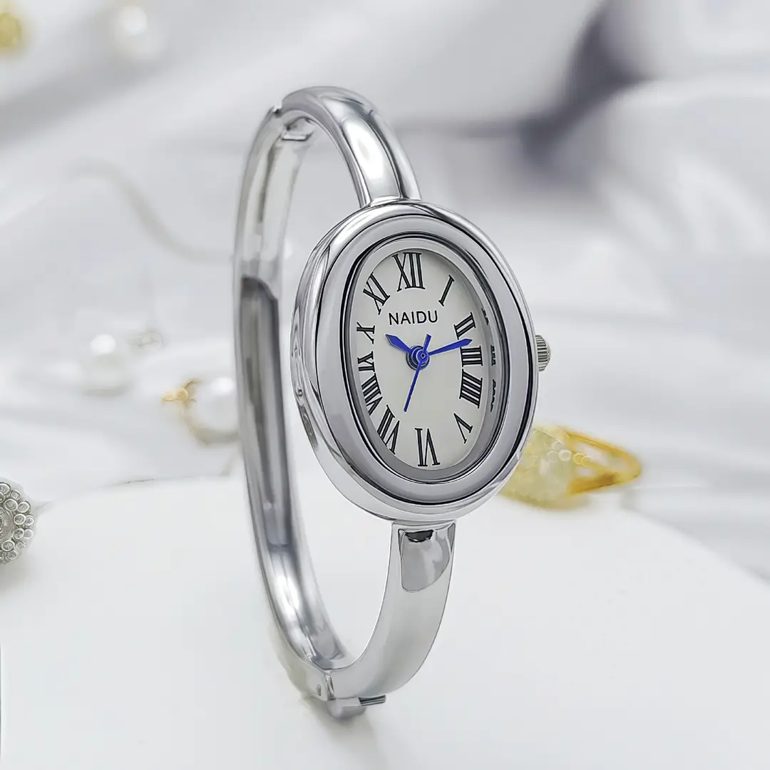 New Product Bracelet Women's Watch Women's Watch Oval Student Niche Cross-Border Xiaohongshu Popular Quartz Guangzhou Watch