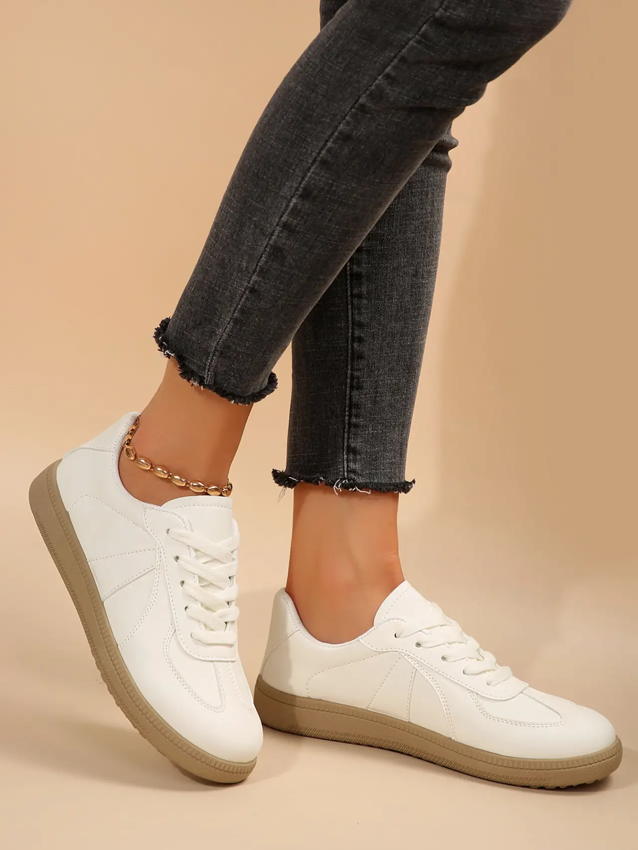White Lace-Up Women's Summer Flats 2025 — feature 6