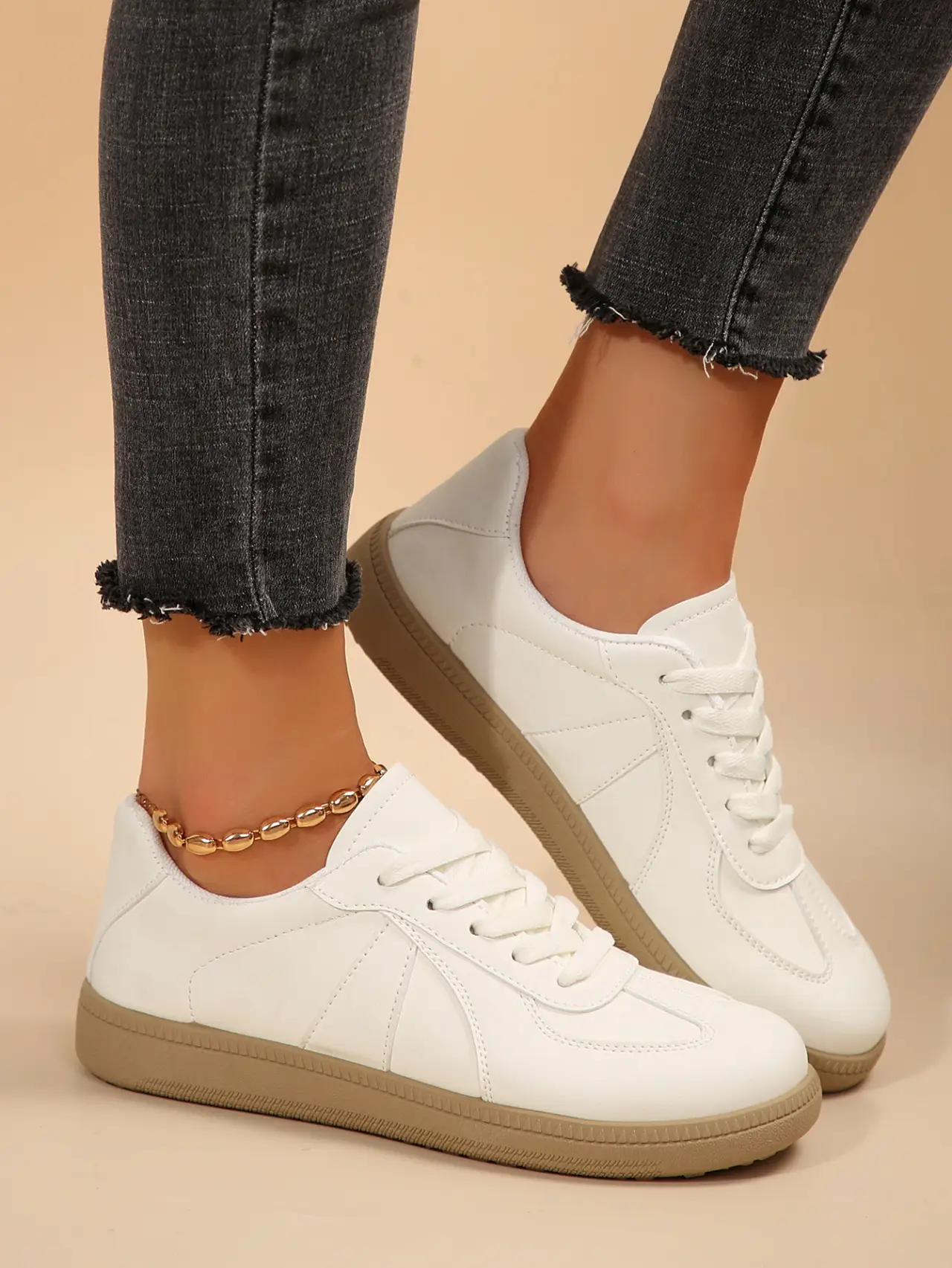 White Lace-Up Women's Summer Flats 2025 — feature 7
