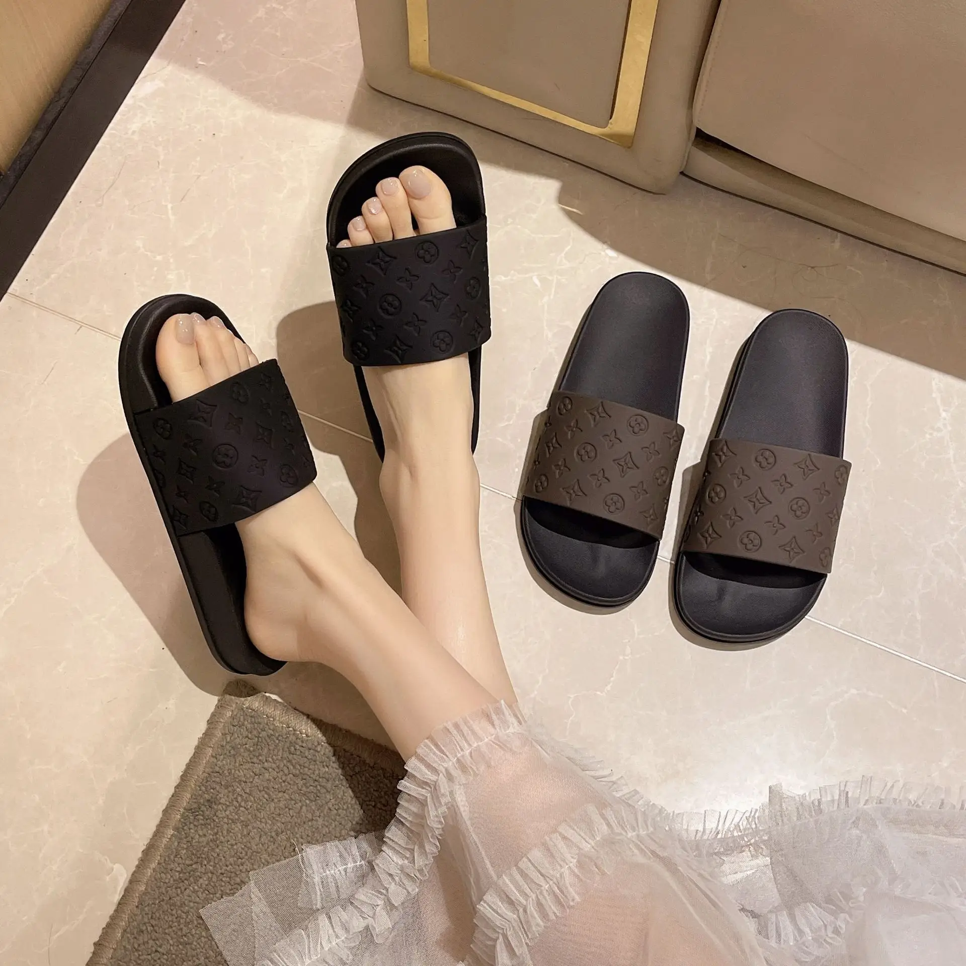 2025 Black Luxury Slippers for Women - Image 4
