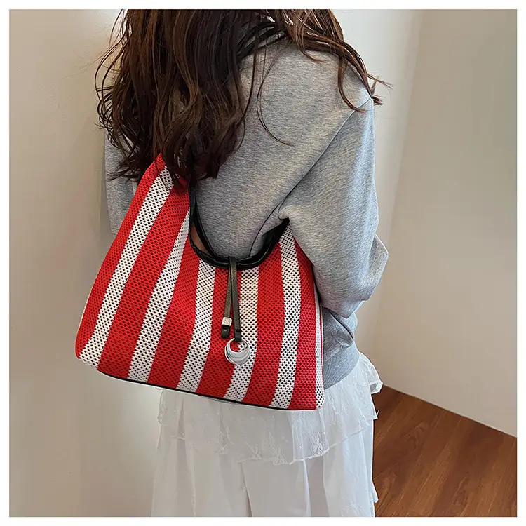 Women's Red White Striped Large Capacity Tote Bag — feature 12