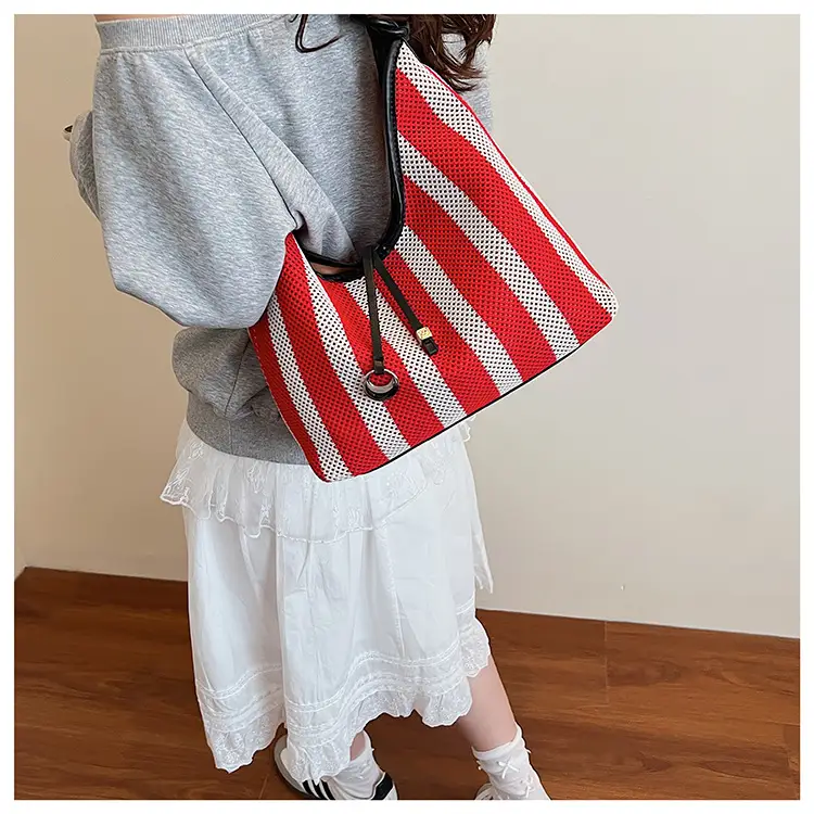 Women's Red White Striped Large Capacity Tote Bag — feature 13