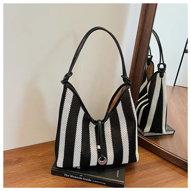 Women's Red White Striped Large Capacity Tote Bag — feature 22
