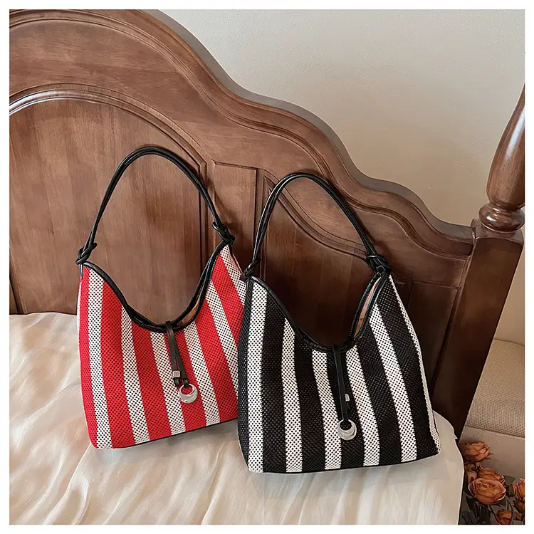 Women's Red White Striped Large Capacity Tote Bag — feature 24