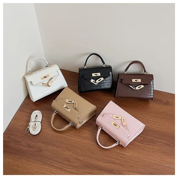 Women's 2025 Croc Leather Shoulder Crossbody Bag — feature 1