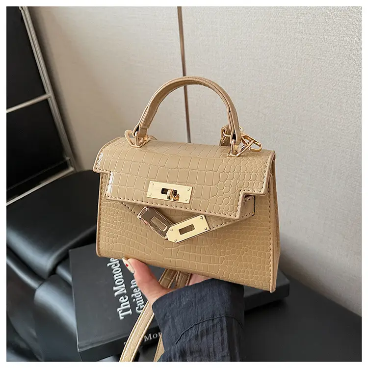 Women's 2025 Croc Leather Shoulder Crossbody Bag — feature 27