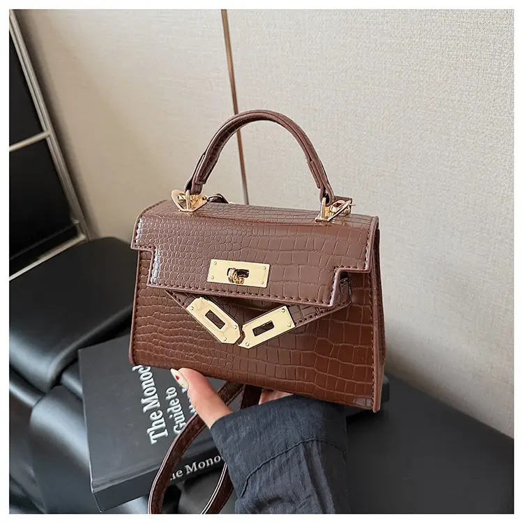 Women's 2025 Croc Leather Shoulder Crossbody Bag — feature 30