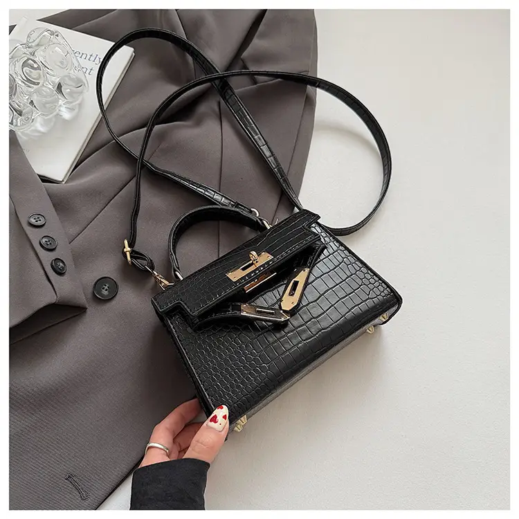 Women's 2025 Croc Leather Shoulder Crossbody Bag — feature 35