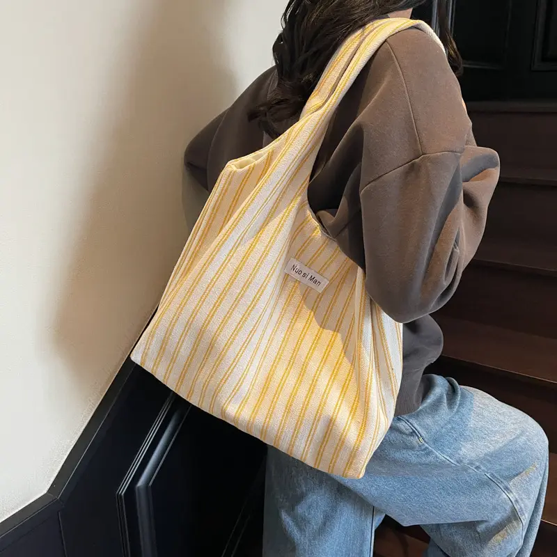 2026 Korean Casual Striped Shoulder Bag for Students Travel - Image 5
