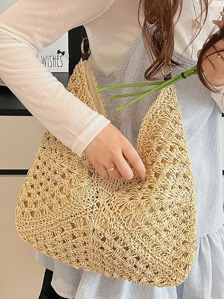 Women Straw Bag Large Capacity Summer Seaside Commuter - Image 9