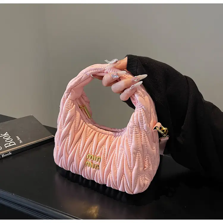 Korean Style Pleated Cloud Handbag for Women — feature 26