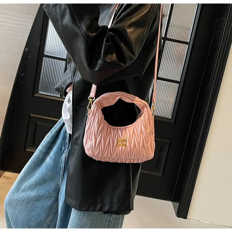Korean Style Pleated Cloud Handbag for Women — feature 41