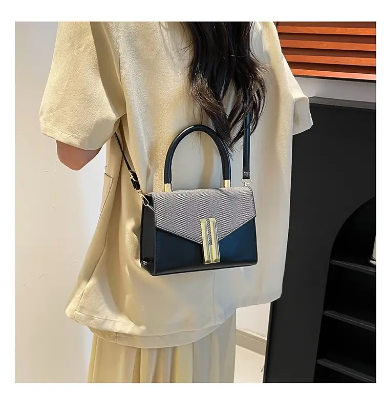 Green Textured Women's Shoulder Bag 2024 New Style — feature 21