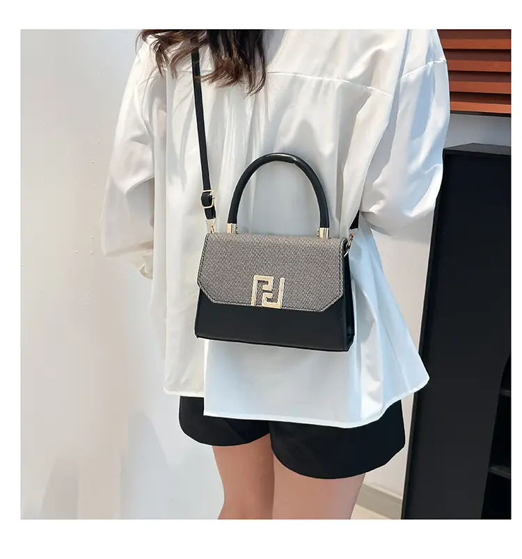 Pink FPU Leather Shoulder Bag for Women 2025 — feature 19