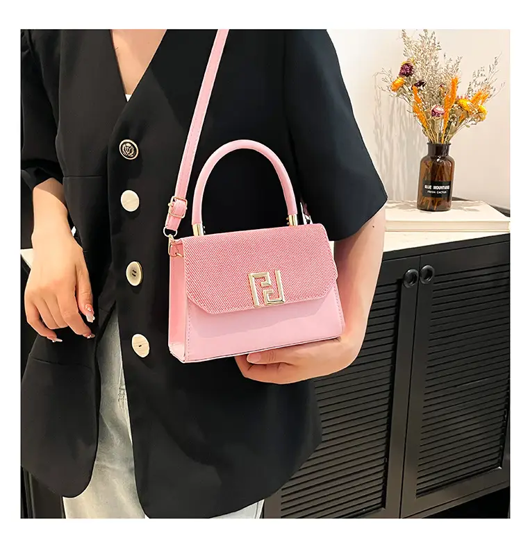 Pink FPU Leather Shoulder Bag for Women 2025 — feature 28